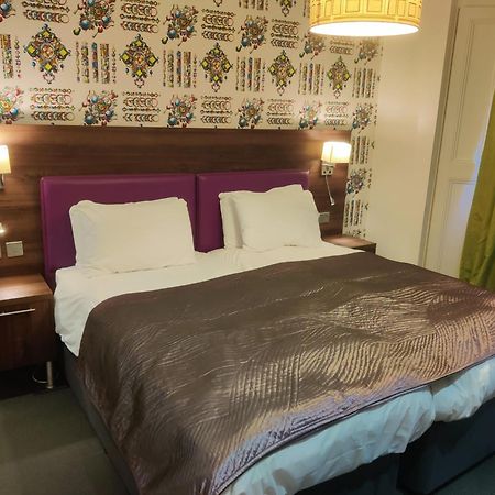 Chelsea House Hotel - B&B Londen Buitenkant foto